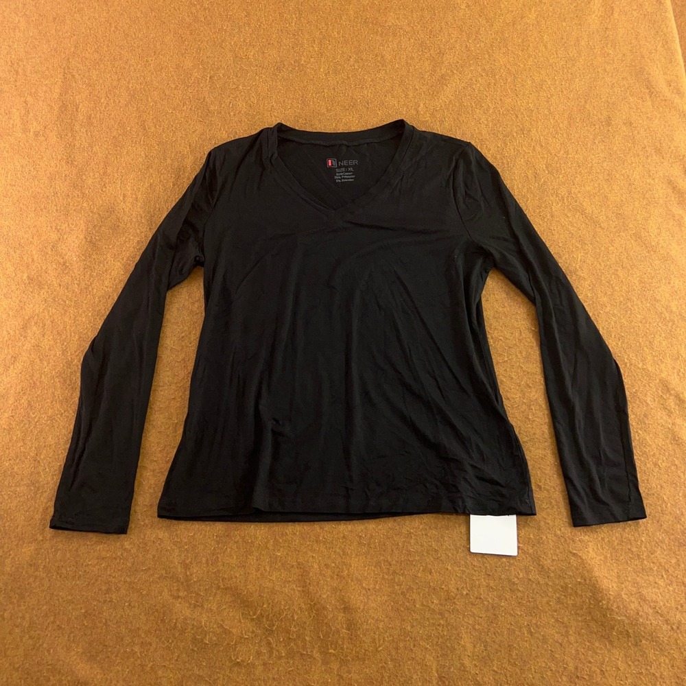 NEER Women XL Black V-Neck Long Sleeve Stretch Cotton Blend T-Shirt Top NWT